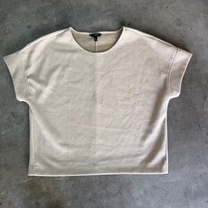 Banana Republic Cropped Boxy T-Shirt Comfy Top Ivory Woman’s M/L